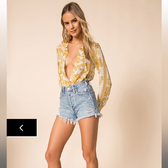 Superdown yellow and white bodysuit with bow - Picture 13 of 13